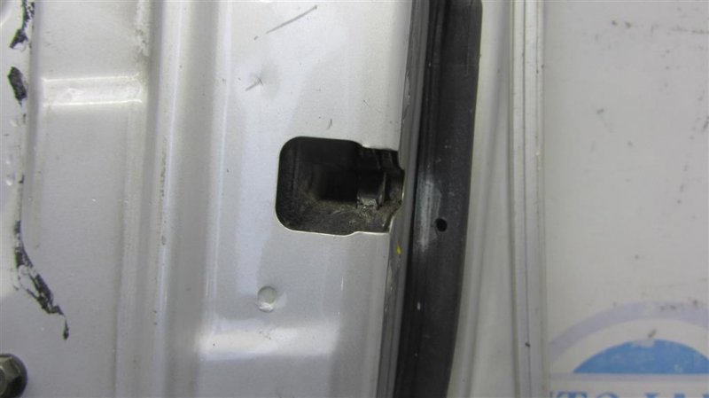 Дверь передняя правая PATHFINDER R51 04-14 Дверь передняя правая PATHFINDER R51 04-14