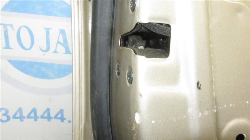 Дверь передняя левая SANTA FE (CM) 05-12