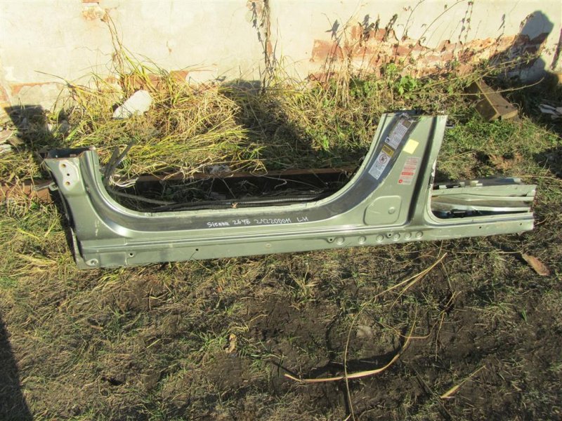 Стойка кузова средняя левая TOYOTA SIENNA 11-16 2014 Внедорожник 3.5 61312-08020 Б/У