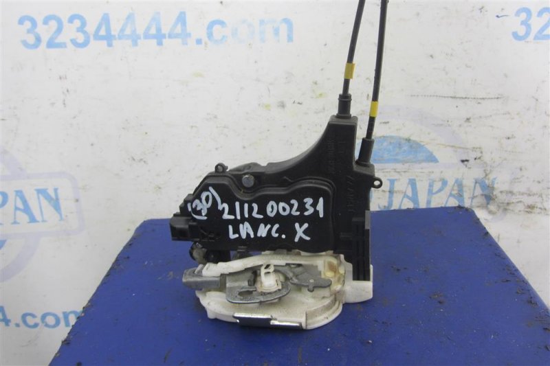 Замок двери задний левый MITSUBISHI LANCER X 10 07-15 5745A303 Б/У