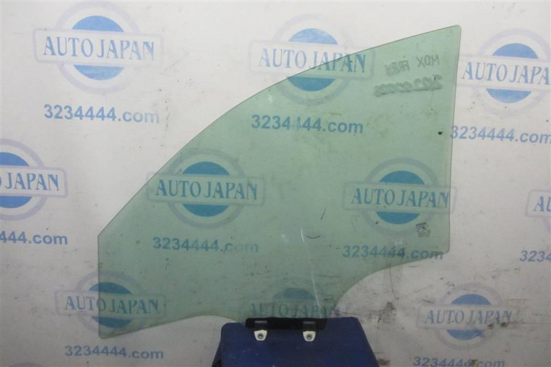 Стекло двери переднее правое MDX (YD2) 06-13 YD2