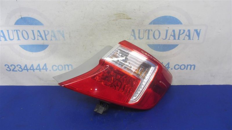 Фонарь наружный задний правый TOYOTA CAMRY 50 12-15 2013 ASV50 2.5 2ARFE 8155006470 Б/У