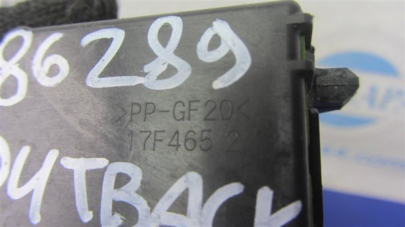 Подрулевой переключатель правый OUTBACK 09-14 BR