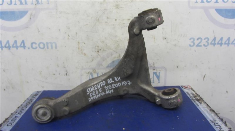 Рычаг задней подвески поперечный верхний задний правый SORENTO XM 09-14 2012 Внедорожник 3.5