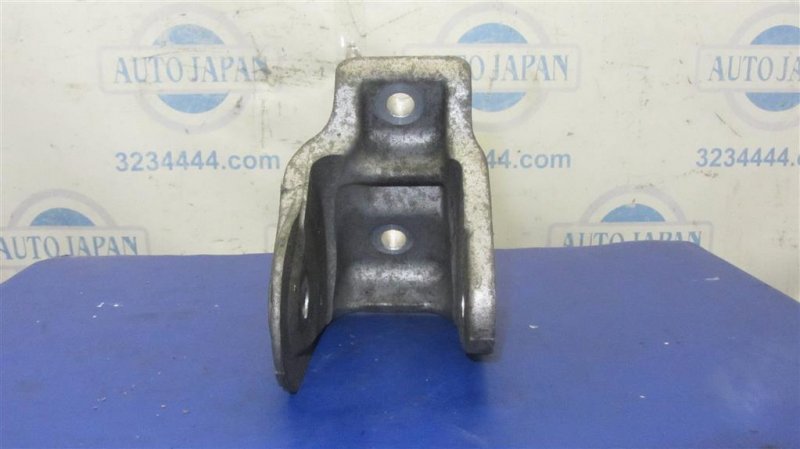 Кронштейн КПП MITSUBISHI OUTLANDER XL 05-13 Внедорожник 3.0