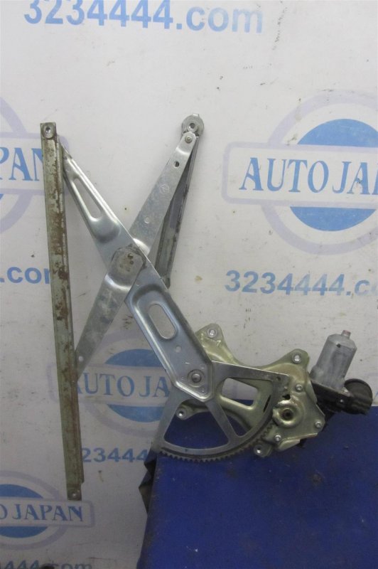 Стеклоподъемник передний правый TOYOTA RAV4 05-12 GSA33 3.5 2GR-FE