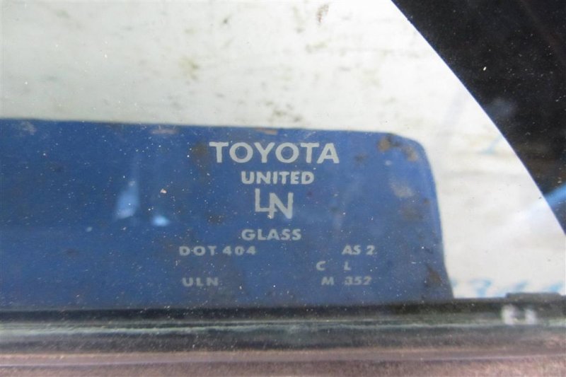 Стекло двери глухое заднее левое TOYOTA CAMRY 40 06-11