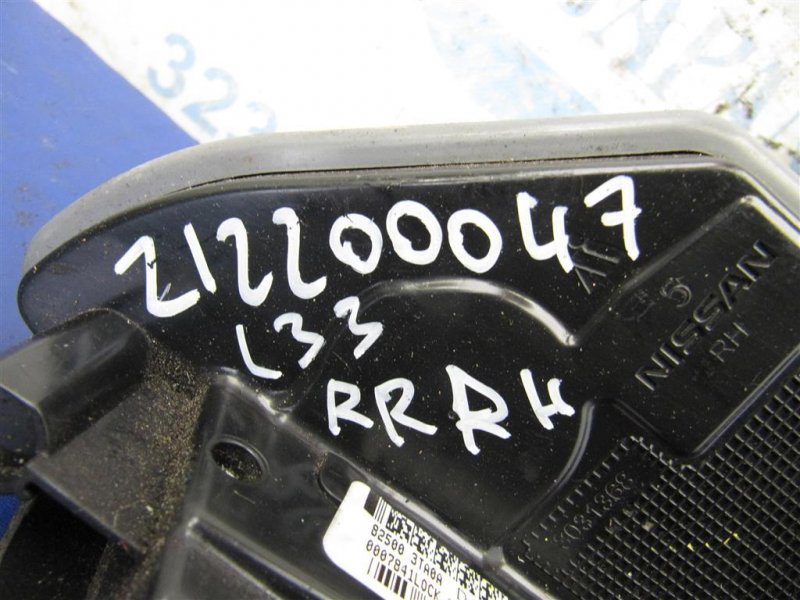 Замок двери задний правый ALTIMA L33 12-18 2016 L33 2.5