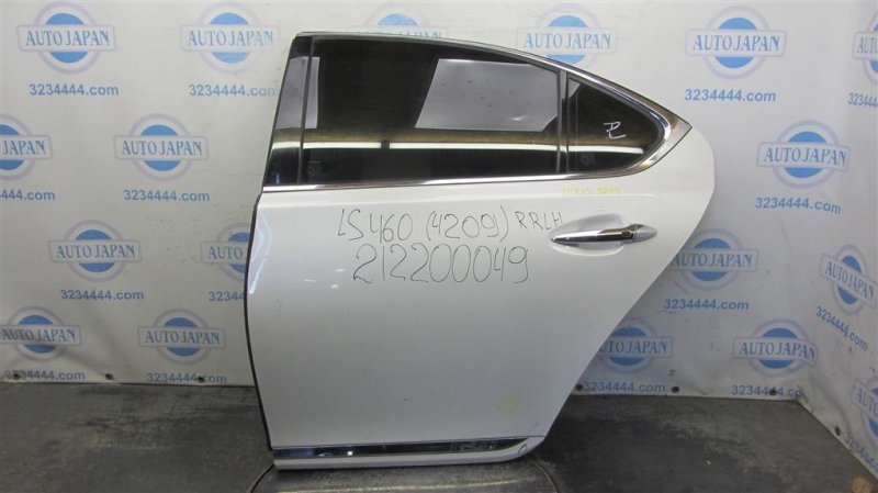 Запчасть дверь задняя левая LEXUS LS460 06-12 2007 Седан 4.6 67004-50080 Б/У Дверь задняя левая LEXUS LS460 06-12 2007 Седан 4.6 67004-50080 Б/У