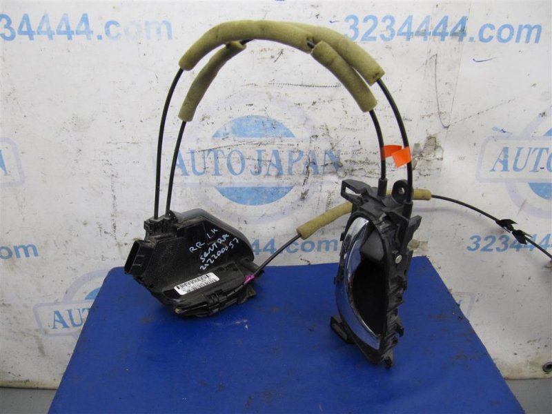 Запчасть замок двери задний левый NISSAN SENTRA B17 12-21 2012 Седан 1.8 82501-9AN0A Б/У Замок двери задний левый NISSAN SENTRA B17 12-21 2012 Седан 1.8 82501-9AN0A Б/У