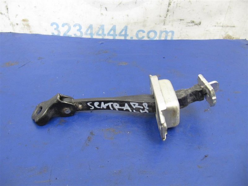 Запчасть ограничитель двери задний левый NISSAN SENTRA B17 12-21 2012 Седан 1.8 82430-3RA0A Б/У Ограничитель двери задний левый NISSAN SENTRA B17 12-21 2012 Седан 1.8 82430-3RA0A Б/У