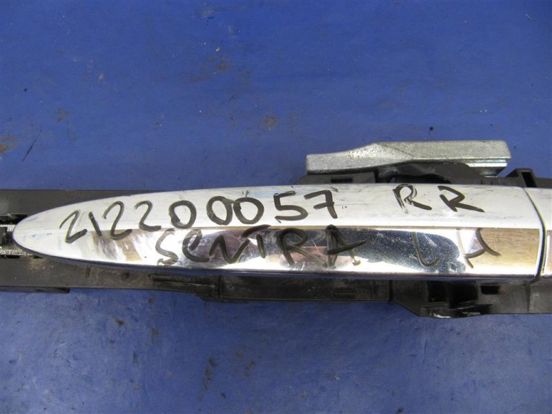 Ручка двери наружная задняя левая SENTRA B17 12-21 2012 Седан 1.8 Ручка двери наружная задняя левая SENTRA B17 12-21 2012 Седан 1.8