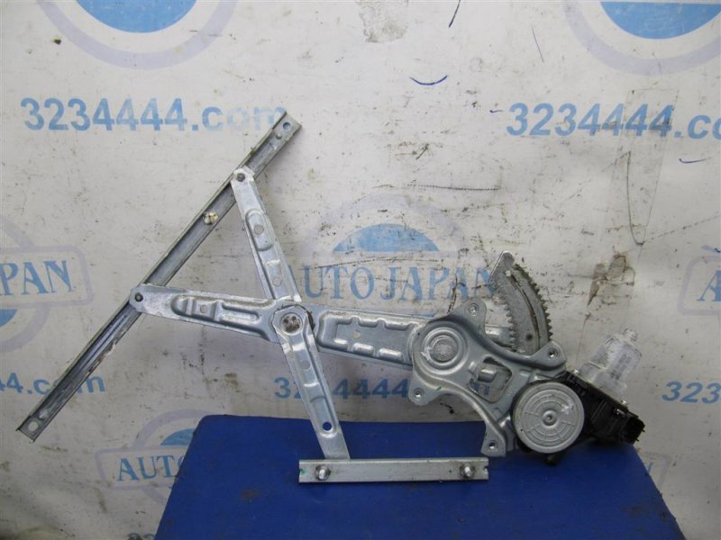 Стеклоподъемник задний левый SENTRA B17 12-21 2012 Седан 1.8