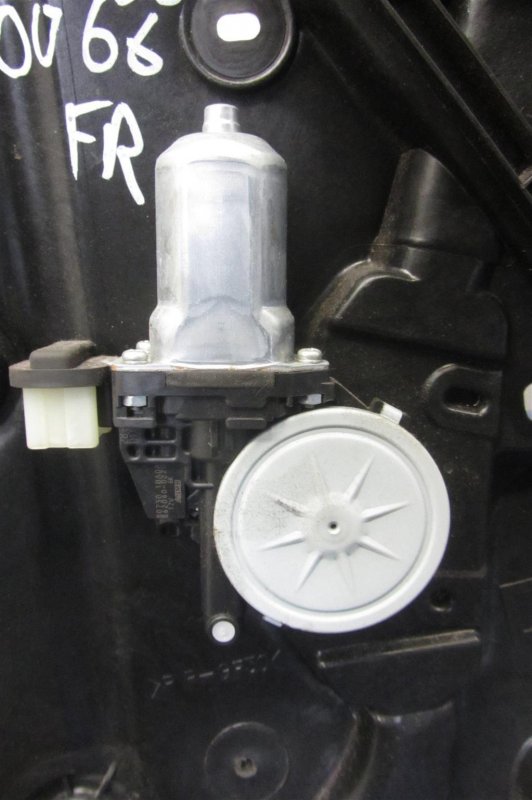 Стеклоподъемник передний правый NISSAN MURANO Z51 07-14 Внедорожник 3.5 Стеклоподъемник передний правый NISSAN MURANO Z51 07-14 Внедорожник 3.5