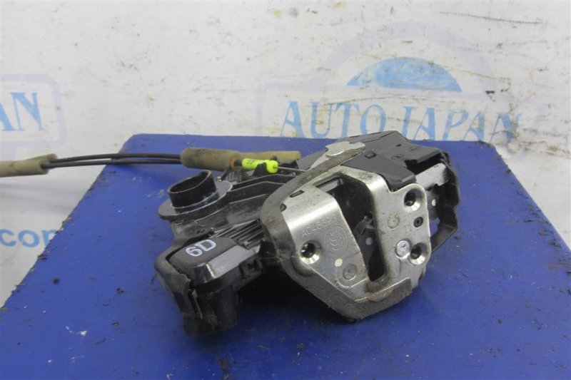 Замок двери передний левый CAMRY 40 06-11 2008 AHV40 2.4 2AZFXE