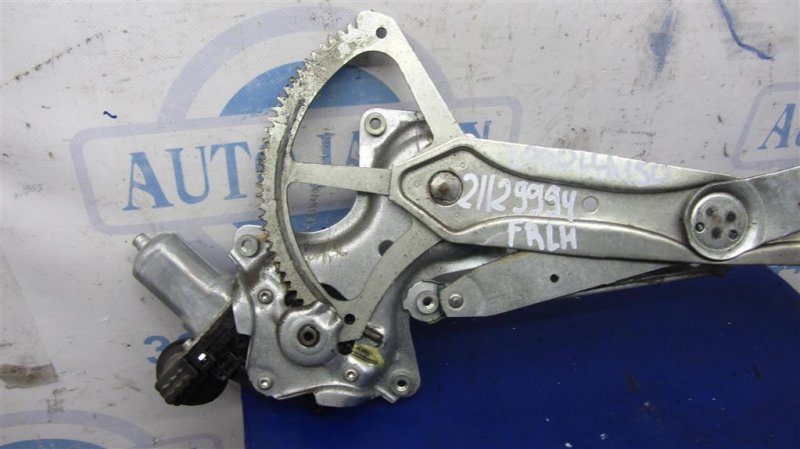 Стеклоподъемник передний левый TOYOTA COROLLA 150 06-13 Стеклоподъемник передний левый TOYOTA COROLLA 150 06-13