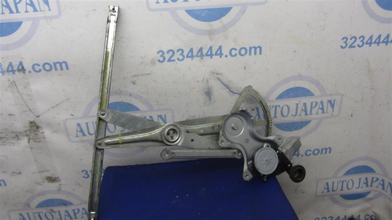 Стеклоподъемник передний левый COROLLA 150 06-13 Стеклоподъемник передний левый COROLLA 150 06-13