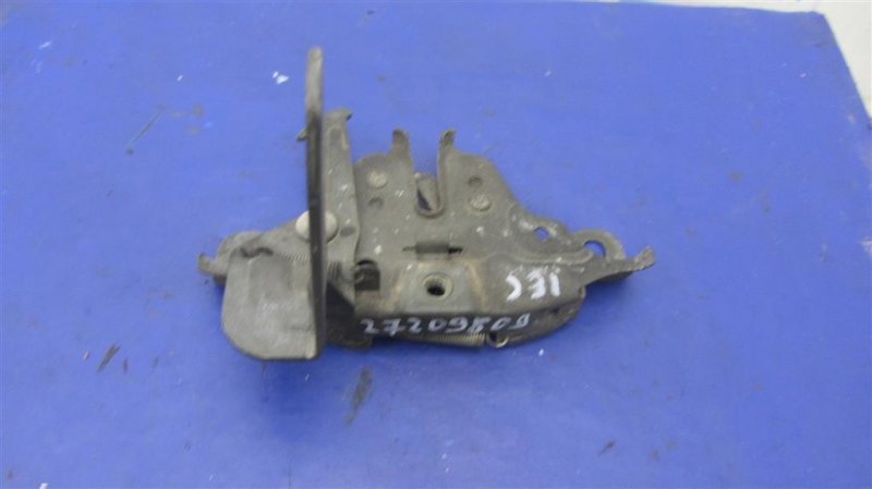 Запчасть замок капота NISSAN TEANA J31 03-07 Б/У Замок капота NISSAN TEANA J31 03-07 Б/У