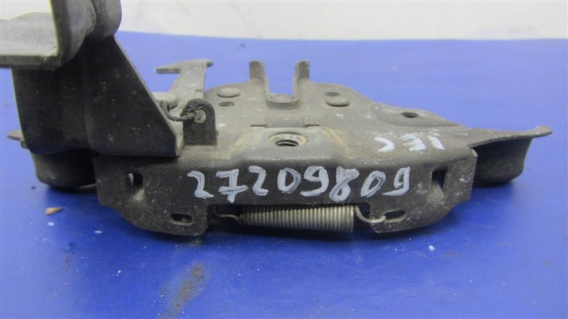 Замок капота TEANA J31 03-07 Замок капота TEANA J31 03-07