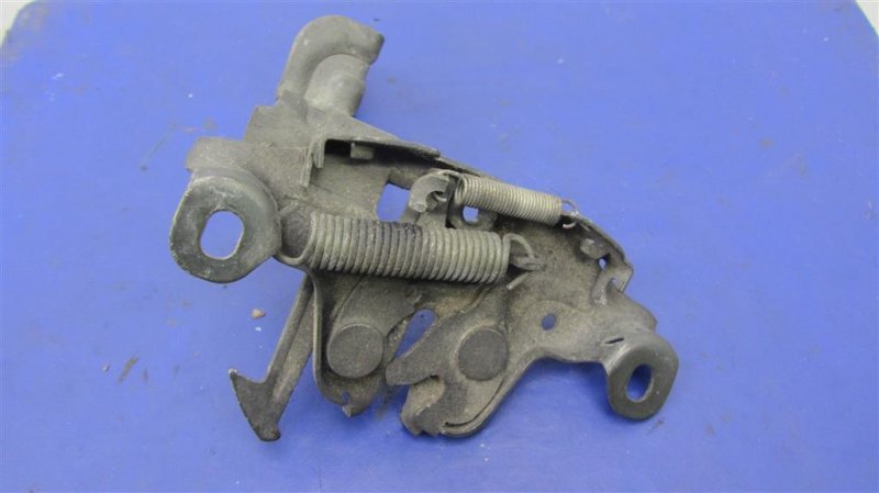 Замок капота NISSAN TEANA J31 03-07 Замок капота NISSAN TEANA J31 03-07