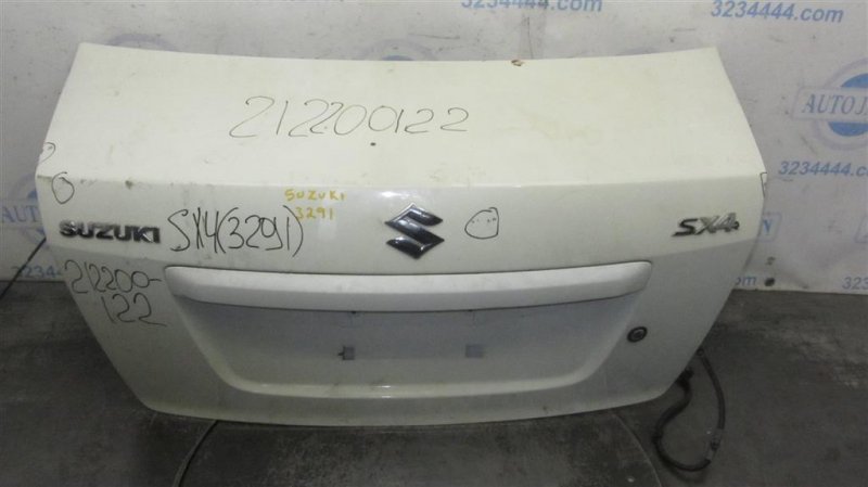 Запчасть крышка багажника SUZUKI SX4 06-13 65700-75830 Б/У Крышка багажника SUZUKI SX4 06-13 65700-75830 Б/У