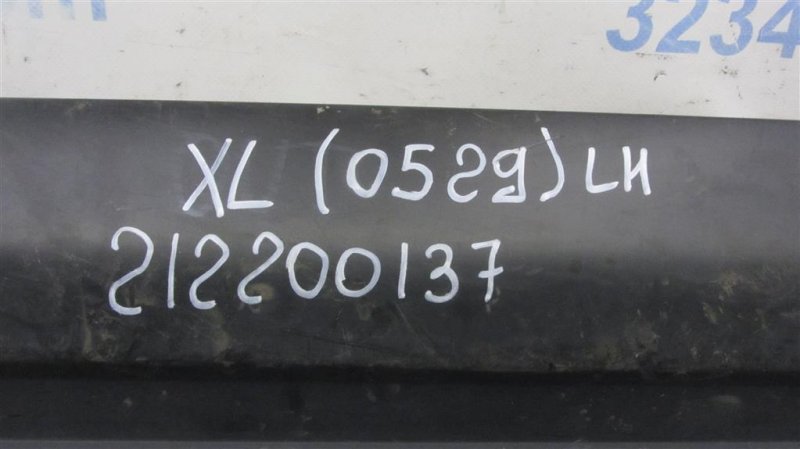 Накладка порога наружная левая OUTLANDER XL 05-13 2007 Внедорожник 3.0 Накладка порога наружная левая OUTLANDER XL 05-13 2007 Внедорожник 3.0