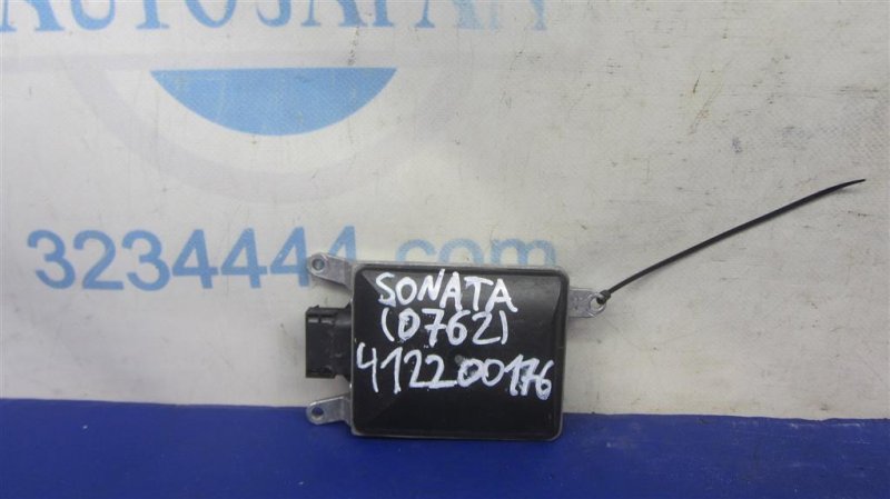 Датчик слепых зон задний правый HYUNDAI SONATA YF 10-14 2014 Седан 2.4 95821-3Q000 Б/У