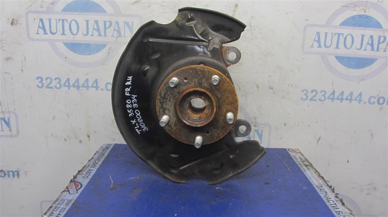 Кулак поворотный передний правый TLX 14-17 2017 Седан 2.4