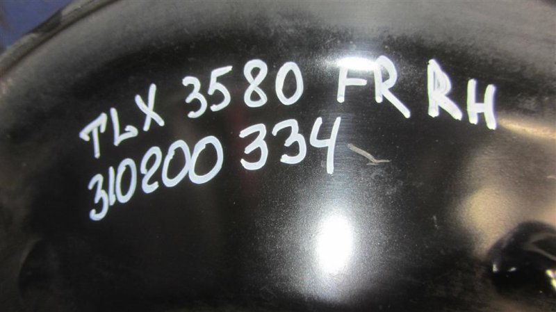 Кулак поворотный передний правый ACURA TLX 14-17 Седан 2.4