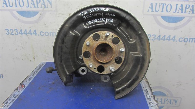 Цапфа задняя правая TLX 14-17 2017 Седан 2.4 Цапфа задняя правая TLX 14-17 2017 Седан 2.4