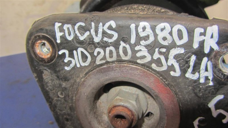 Амортизатор передний левый FOCUS 10-18 2014 Седан 2.0