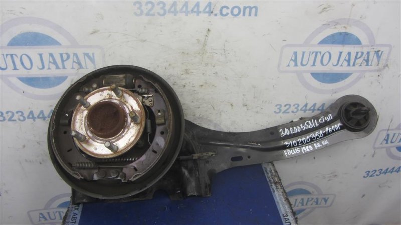 Запчасть рычаг задней подвески продольный задний правый FORD FOCUS 10-18 2014 Седан 2.0 BV6Z-5A968-B Б/У Рычаг задней подвески продольный задний правый FORD FOCUS 10-18 2014 Седан 2.0 BV6Z-5A968-B Б/У