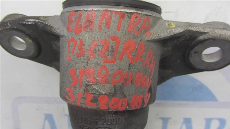 Амортизатор задний ELANTRA AD 16- 2017 Седан 2.0