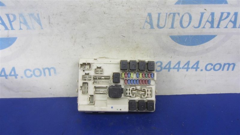 Блок предохранителей моторный отсек INFINITI M35/M45 04-10 2006 Седан 3.5 VQ35DE 284B7-EG000 Б/У