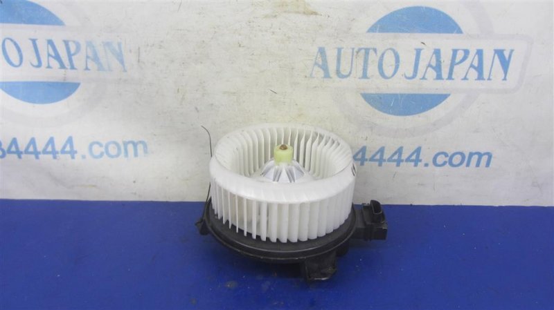 Запчасть моторчик печки передний ACURA MDX (YD2) 06-13 2012 YD2 3.7 79310-STX-A01 Б/У Моторчик печки передний ACURA MDX (YD2) 06-13 2012 YD2 3.7 79310-STX-A01 Б/У