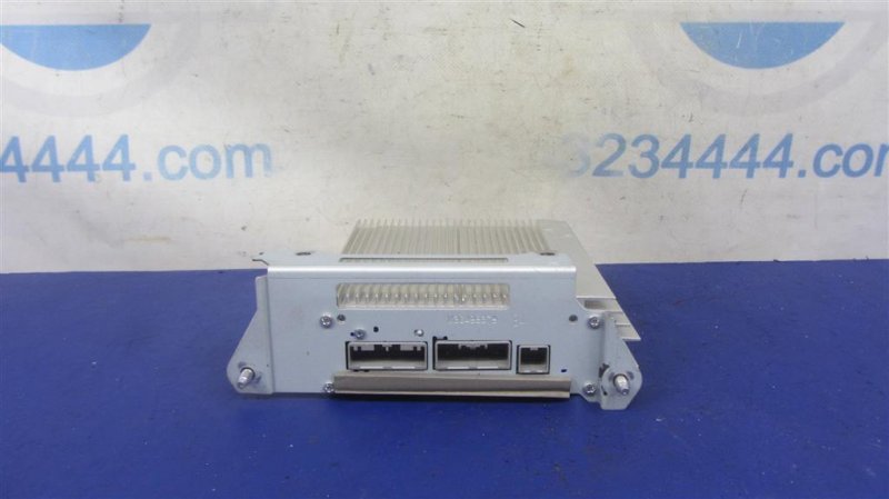 Усилитель звука RDX 12-19 2016 Внедорожник 3.5