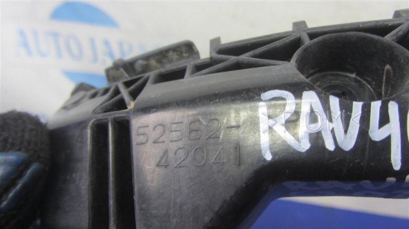 Кронштейн заднего бампера задний правый TOYOTA RAV4 05-12 GSA33 3.5 2GR-FE