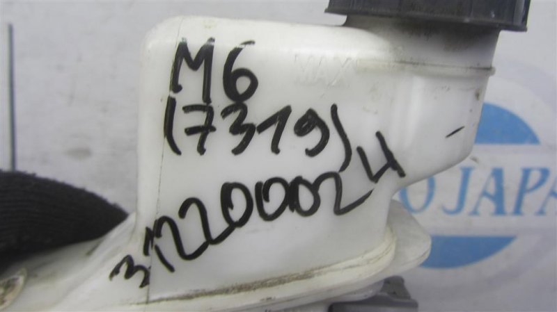 Главный тормозной цилиндр 6 GH 07-12 2011 Седан 2.5 Главный тормозной цилиндр 6 GH 07-12 2011 Седан 2.5