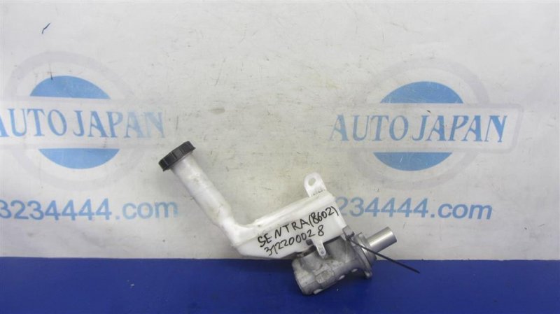 Главный тормозной цилиндр NISSAN SENTRA B17 12-21 2016 Седан 1.8 46010-3SG1B Б/У