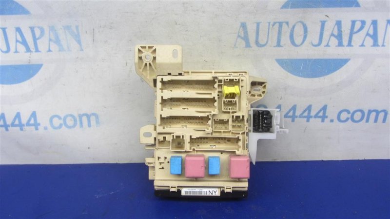 Блок предохранителей салон TOYOTA CAMRY 40 06-11 2008 AHV40 2.4 2AZFXE 82730-06611 Б/У