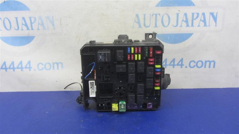 Блок предохранителей моторный отсек MITSUBISHI OUTLANDER XL 05-13 2007 Внедорожник 3.0 8565A111 Б/У