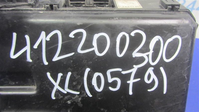 Блок предохранителей моторный отсек OUTLANDER XL 05-13 2007 Внедорожник 3.0