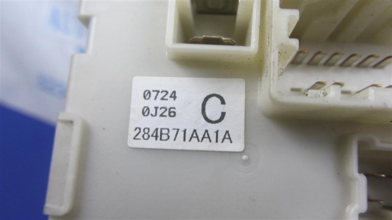 Блок предохранителей моторный отсек ALTIMA L32 07-12 2011 Седан 3.5