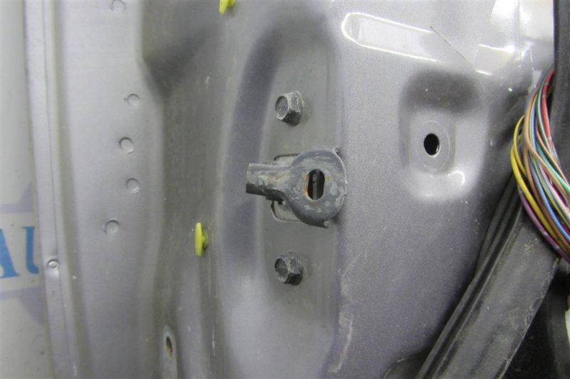 Дверь передняя правая 6 GG 02-07 2007 Седан 2.3