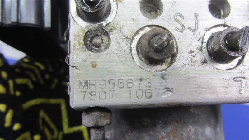 Блок ABS GALANT 03-12 2008 Седан 2.4 Блок ABS GALANT 03-12 2008 Седан 2.4