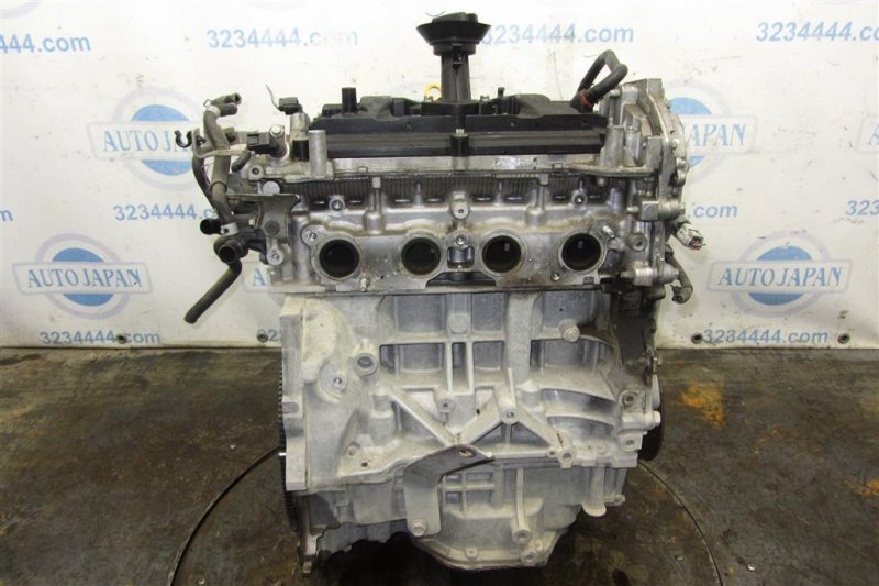 Двигатель бензин SENTRA B17 12-21 2012 Седан 1.8