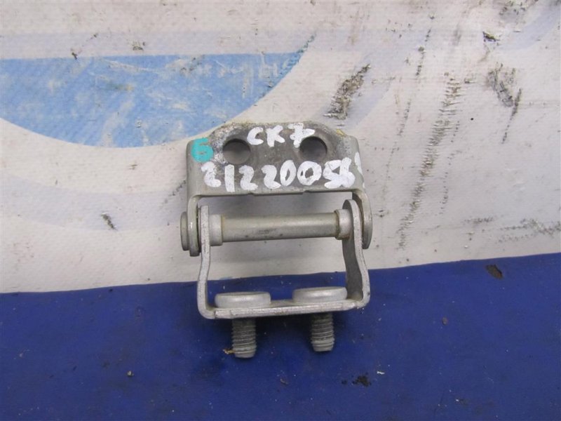 Петля крышки багажника левая MAZDA CX-7 06-12 2009 Внедорожник 2.3 L206-62-210A Б/У