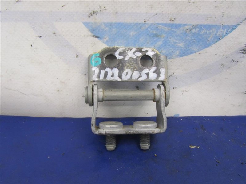 Петля крышки багажника правая MAZDA CX-7 06-12 2009 Внедорожник 2.3 L206-62-210A Б/У