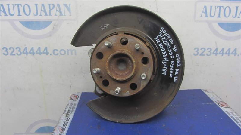 Цапфа задняя правая HYUNDAI SONATA YF 10-14 2014 Седан 2.4 52720-4R010 Б/У