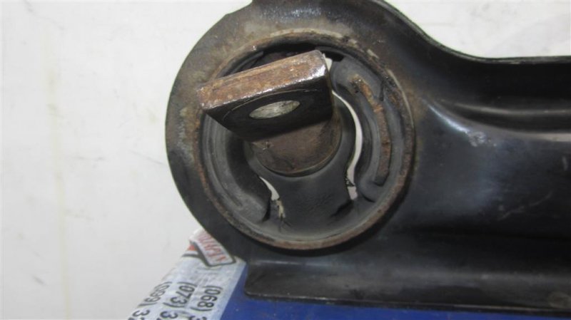 Рычаг задней подвески продольный задний правый ACURA MDX (YD2) 06-13 YD2 3.7 Рычаг задней подвески продольный задний правый ACURA MDX (YD2) 06-13 YD2 3.7